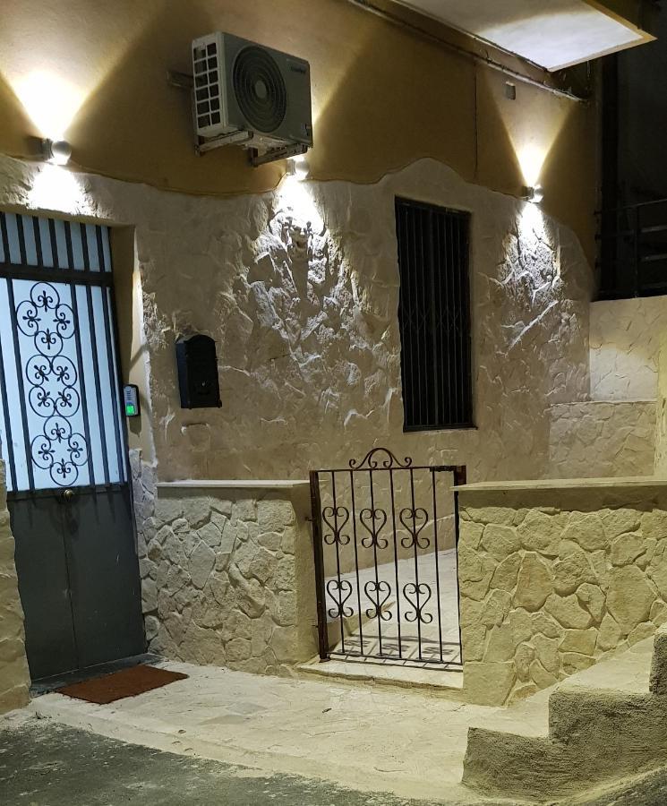 شقة La Casa Del Relax كاتانيا المظهر الخارجي الصورة